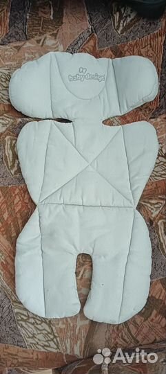 Вкладка для новорожденных в автокресло