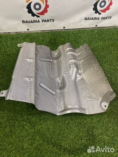 Тепловой экран задний левый Mercedes E W212 3.5