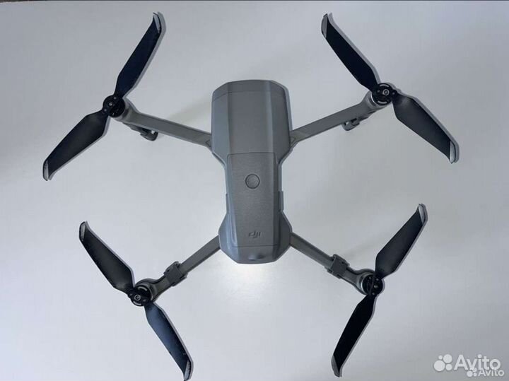 Квадрокоптер DJI Mavic Air 2 Fly more combo