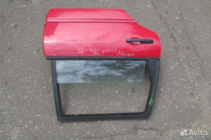 Дверь Volkswagen Passat B4 Универсал в сборе