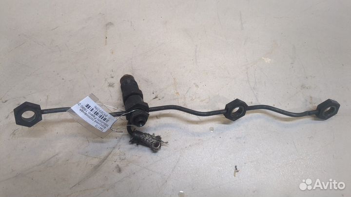 Форсунка топливная Mitsubishi Pajero, 1994