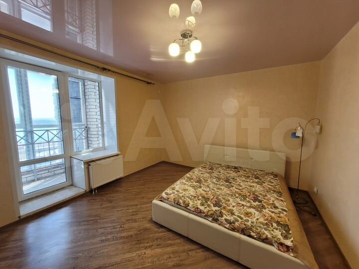 2-к. квартира, 64 м², 13/16 эт.