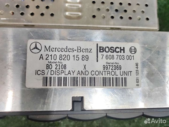 Магнитола на Mercedes w210