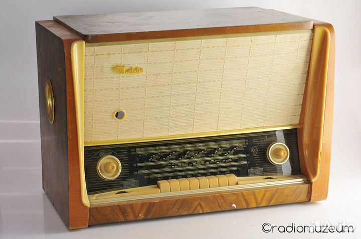 Ламповая радиола