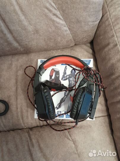 Игровые наушники новые