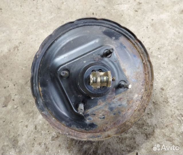 Вакуумный усилитель тормозов Nissan Almera N15