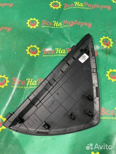 Накладка торпеды левая Hyundai I40 седан 2.0 G4NA