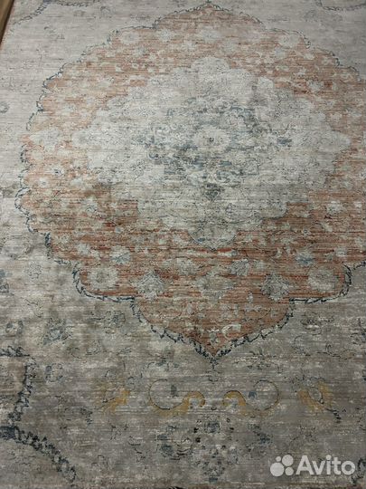 Ковер новый