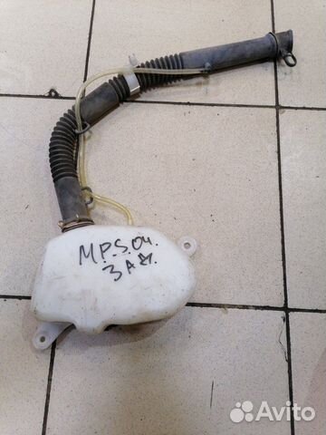 Бачок омывателя задний Mitsubishi Pajero Sport