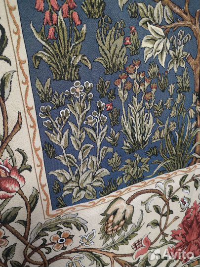 Панно древо жизни по рисунками Уильяма Морриса