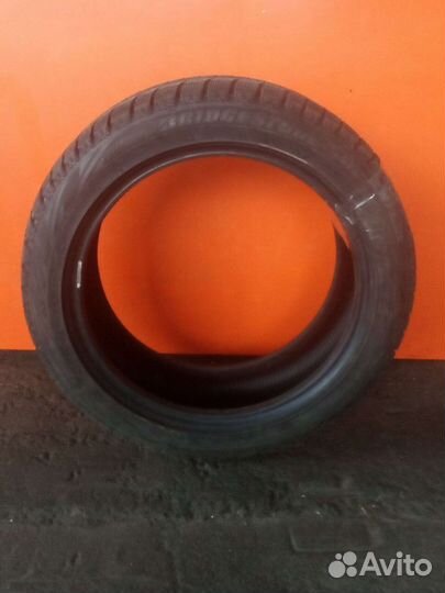 Bridgestone Blizzak Revo GZ 205/50 R17 89S