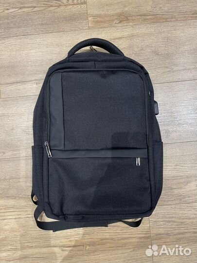 Рюкзак вместительный унисекс