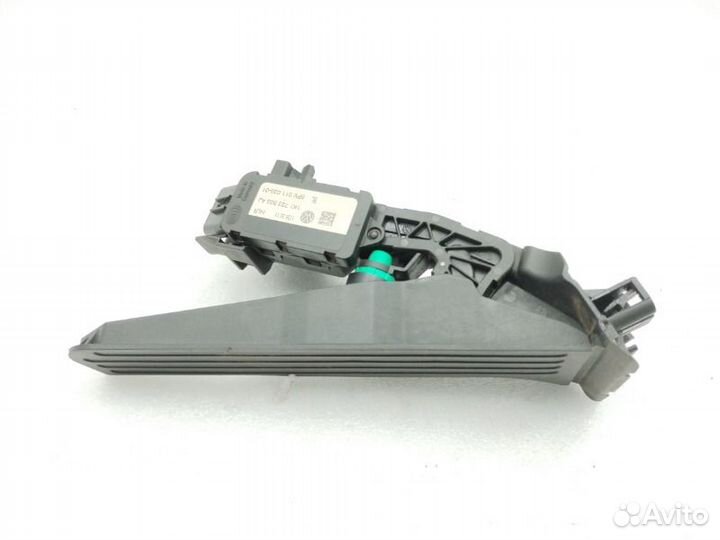 Педаль газа Skoda Octavia A5 1.8 cdab 2011