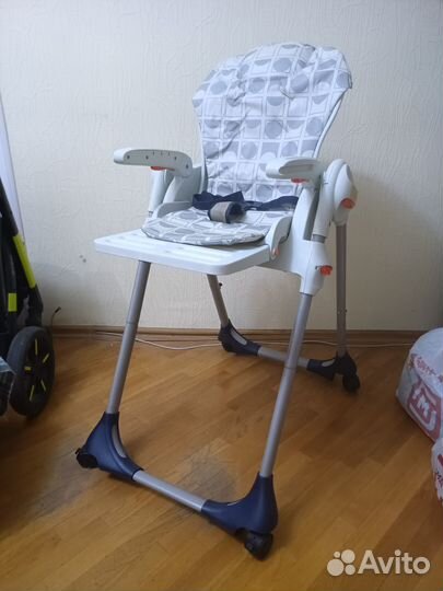Стульчик для кормления chicco