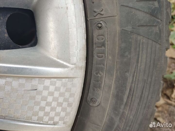 Nitto Therma Spike (NTSPK-B01) 185/65 R15 88T