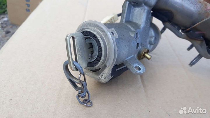 Замок зажигания toyota voxy azr 60