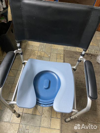 Кресло для инвалида