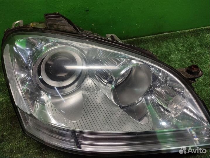 Фара правая Mercedes Benz ML W164 2007