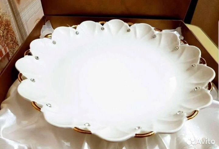 Фруктовница на ножке