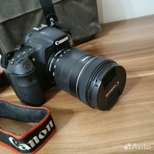 Зеркальный фотоаппарат canon 60d