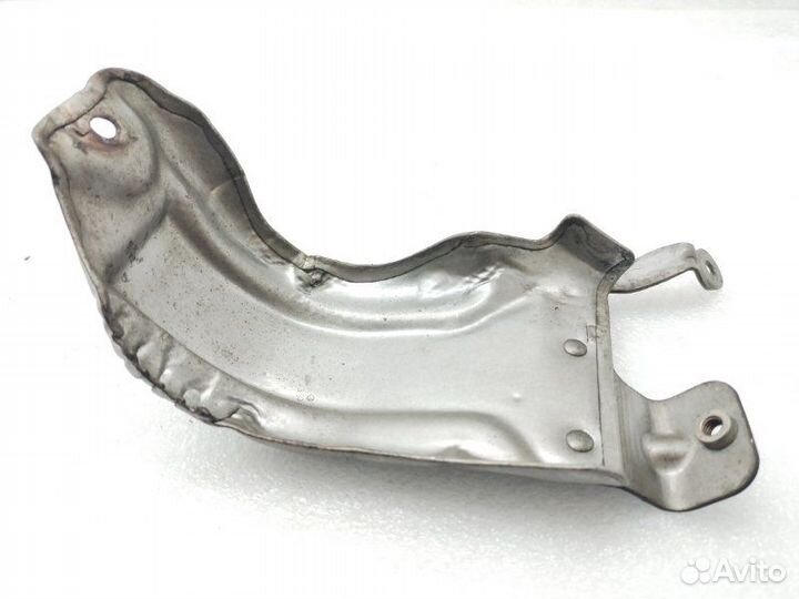 Тепловой экран Mercedes-Benz C-Class W204 1.8 2011