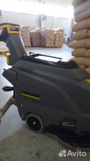 Поломоечная машина karcher