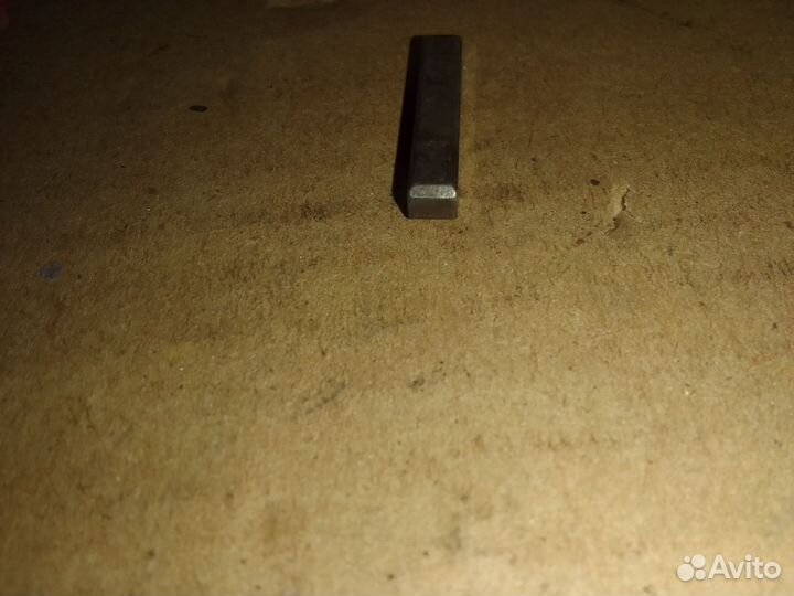 Шпонка коленвала Mazda Demio ZJ