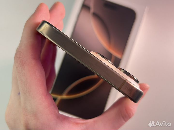 iPhone 16 Pro Max, 256 ГБ