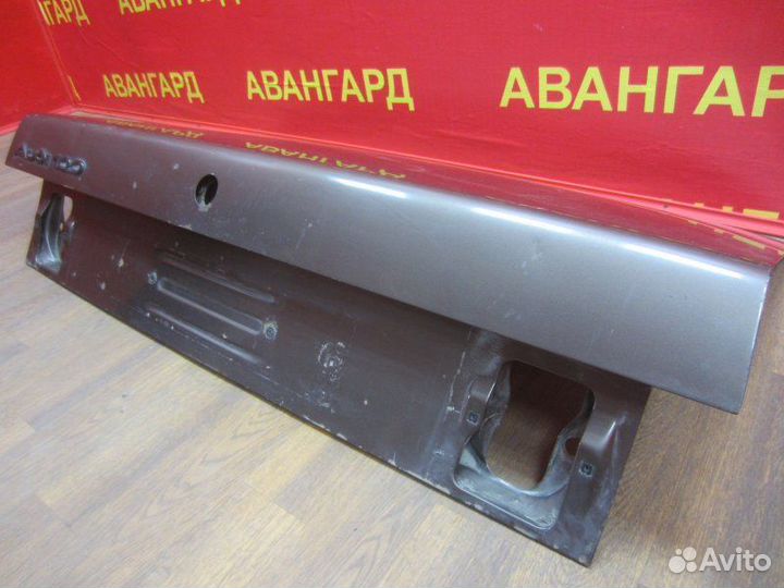Крышка багажника Audi 100 C3 1987