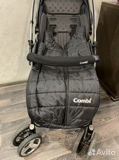 Прогулочная коляска Combi