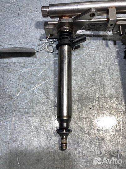 Форсунка Mercedes S-Class W222 M278 4.7 turbo 2014