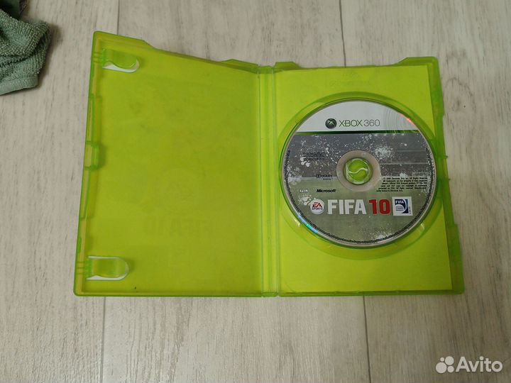 Игрa на Xbox 360 fifa 10