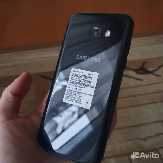 Телефон Samsung galaxy a5 2017