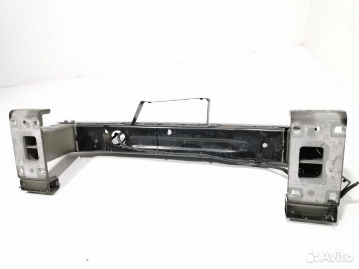 Усилитель переднего бампера Land Rover 2