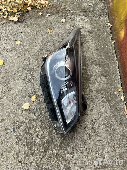 Фара kia rio 4 X lain