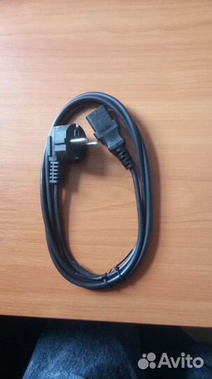 Силовой кабель для компьютера