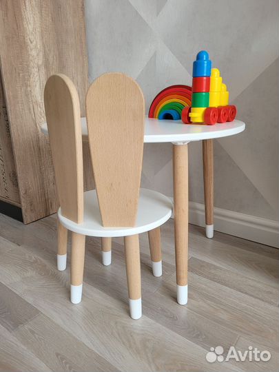 Детский стол и стул деревянные