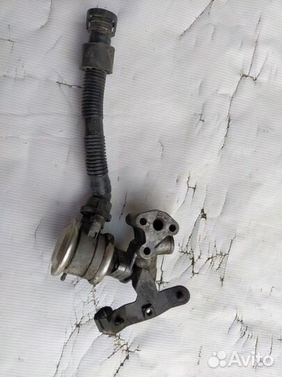 Клапан EGR Volkswagen Jetta Golf 4