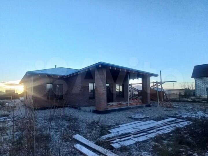 Дом 100 м² на участке 5 сот.