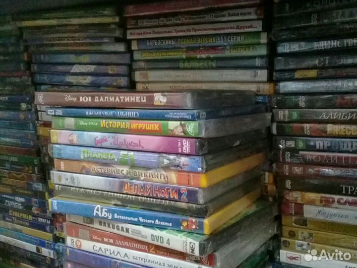 DVD диски лицензия с записями. мультики, фильмы