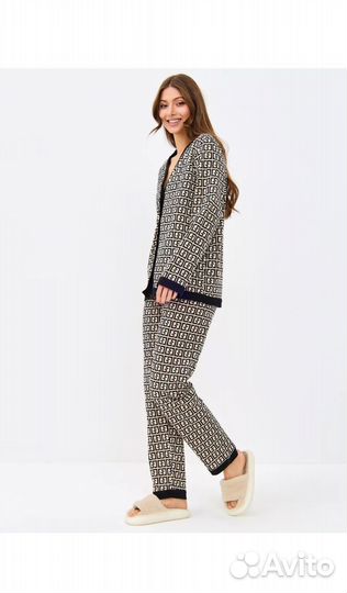 Пижама женская со штанами и рубашкой хлопок 46 р