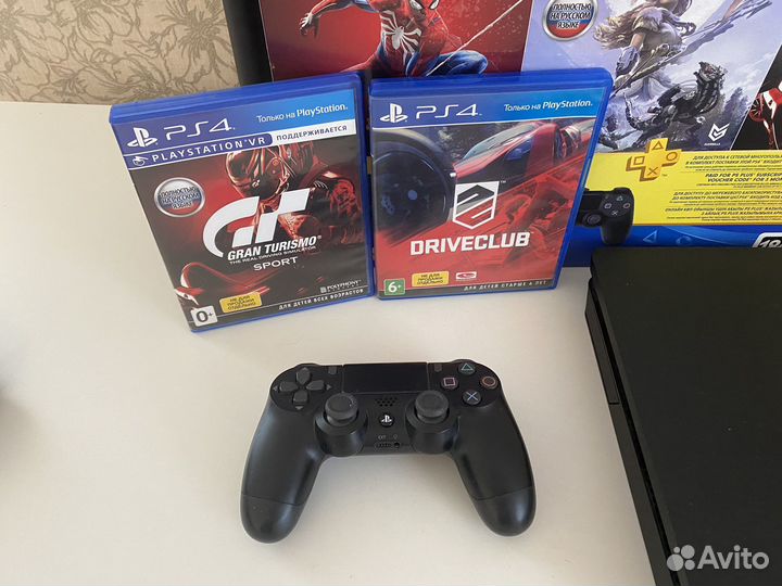 Sony playstation 4 slim 1TB