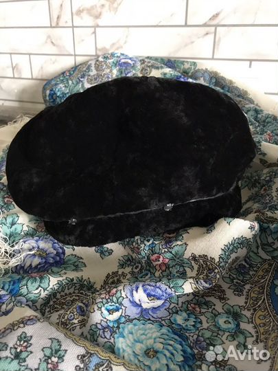 Берет женский
