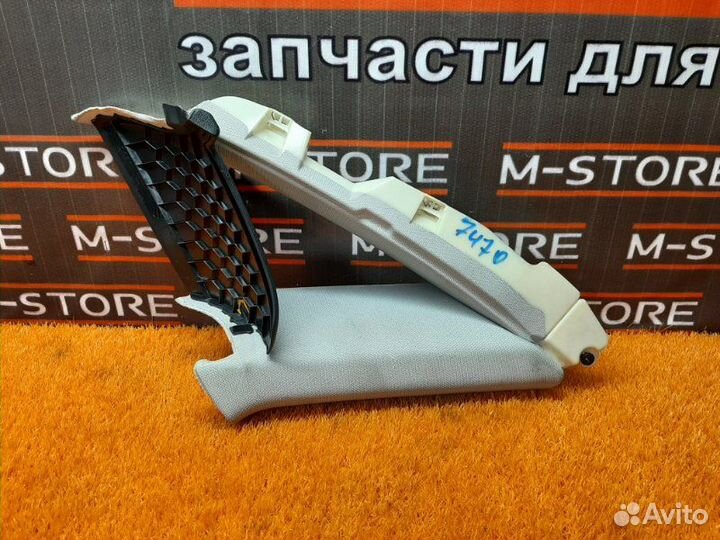 Обшивка стойки задняя левая Audi A4 B8/8K cabb