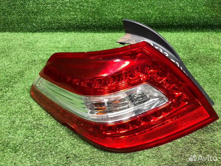 Фонарь задний левый Nissan Teana PJ32 J32