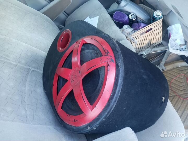 Сабвуфер Ural