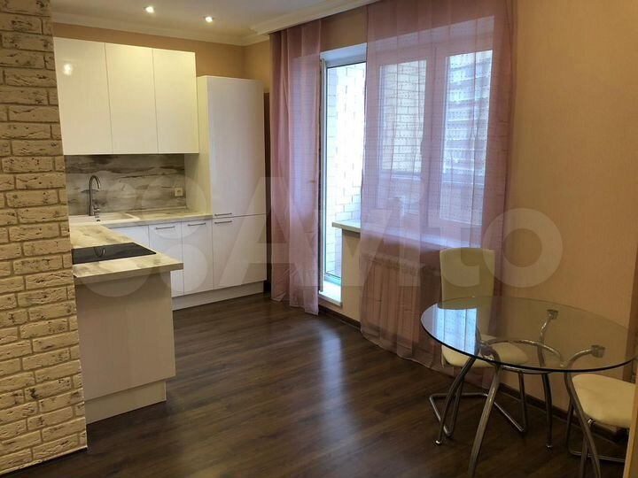 2-к. квартира, 70 м², 9/15 эт.