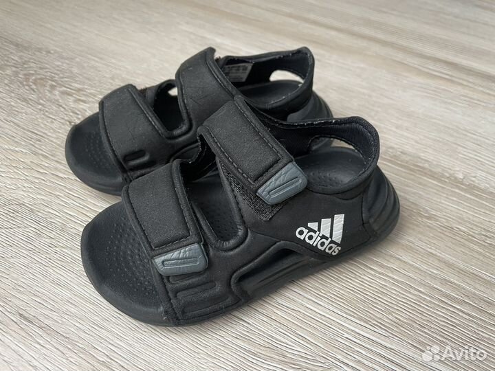 Сандали adidas детские