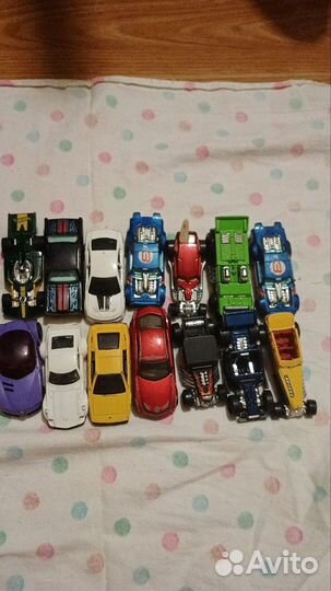 Hot wheels машинки