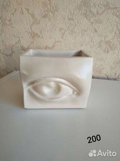 Изделия из гипса